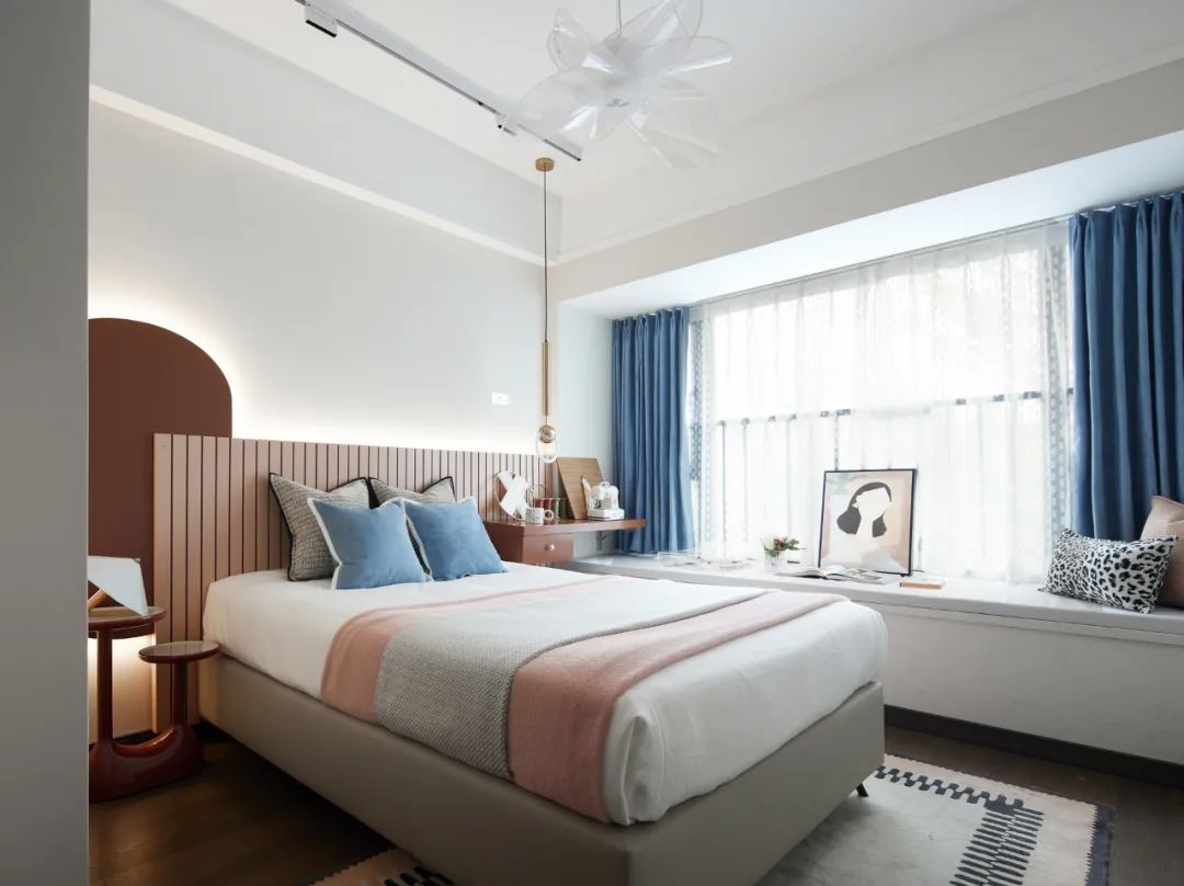 現代輕奢風格室內設計家裝案例-次臥 現代輕奢風格室內設計家裝案例-次臥