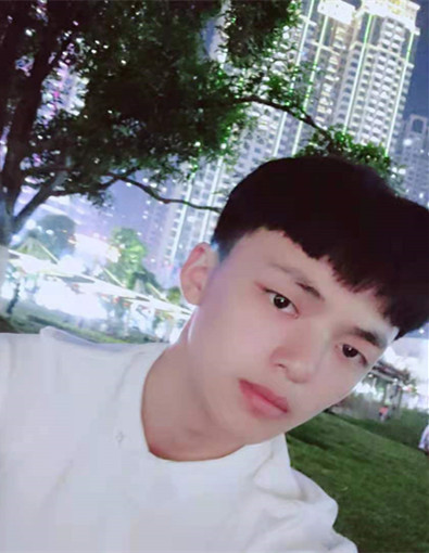 嚴(yán)家明